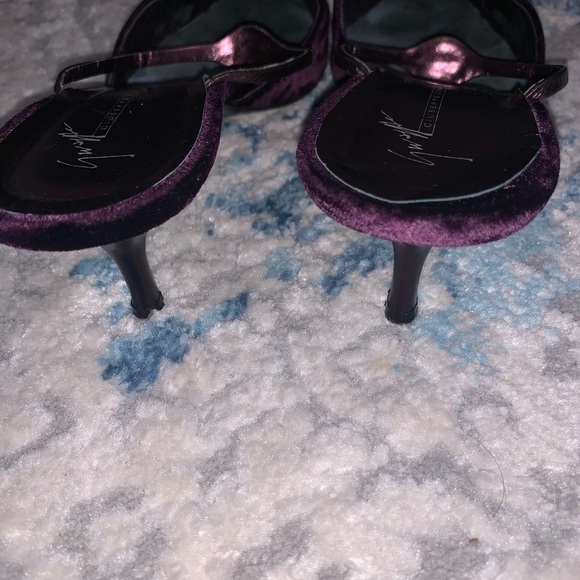 Giuseppe Zanotti velvet kitten heel pointy Mules - Picture 5 of 8